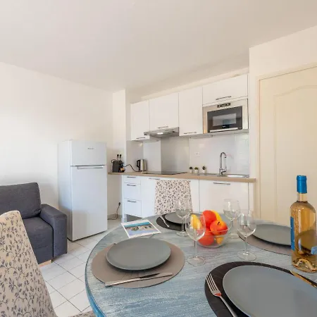 Apartment Caesar Domus-8 By Interhome