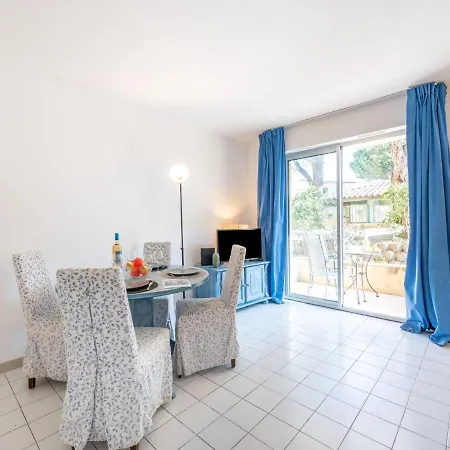 Caesar Domus-8 By Interhome